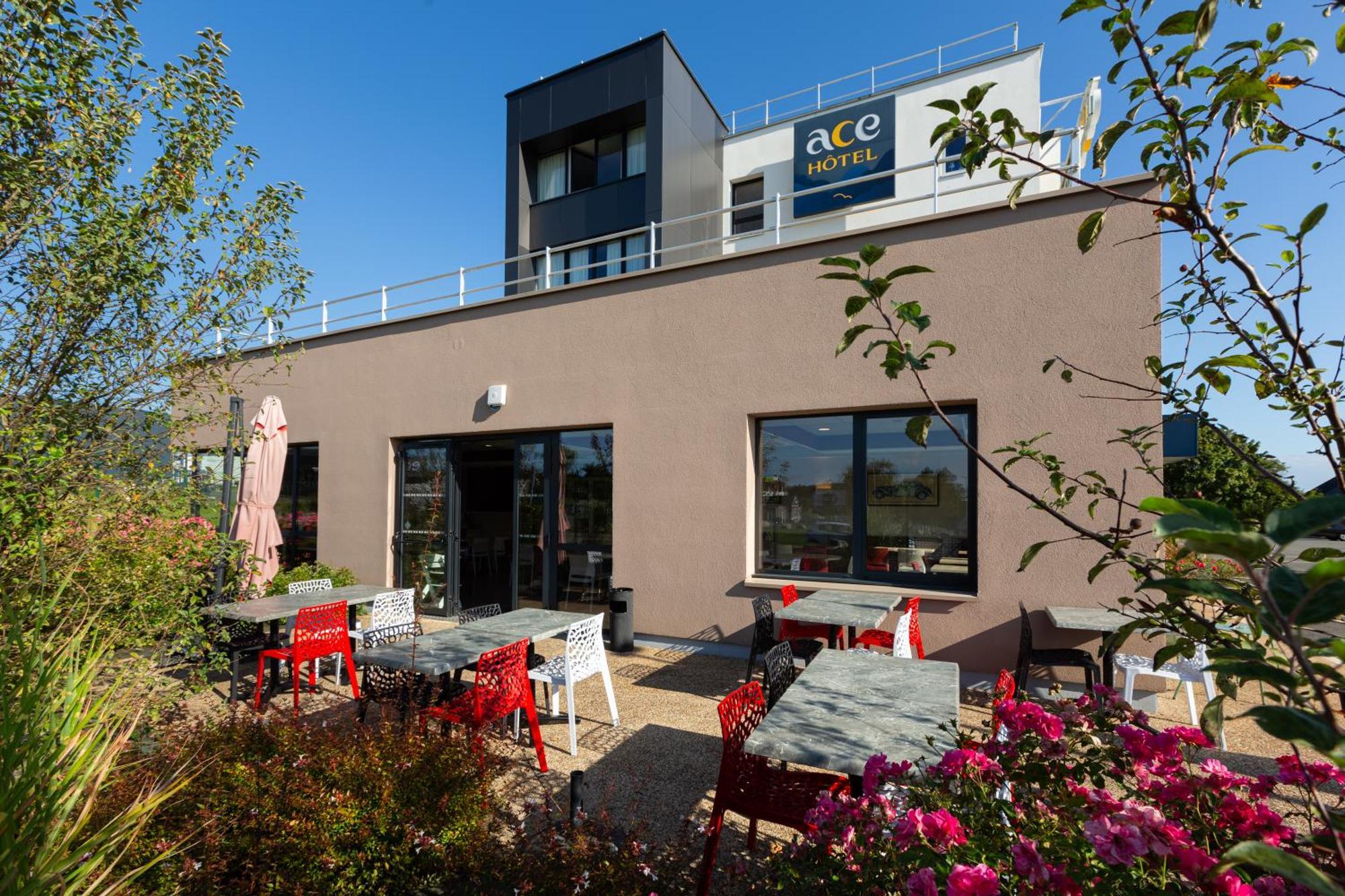 Ace Hotel Le Mans Saint-Saturnin  Exterior photo